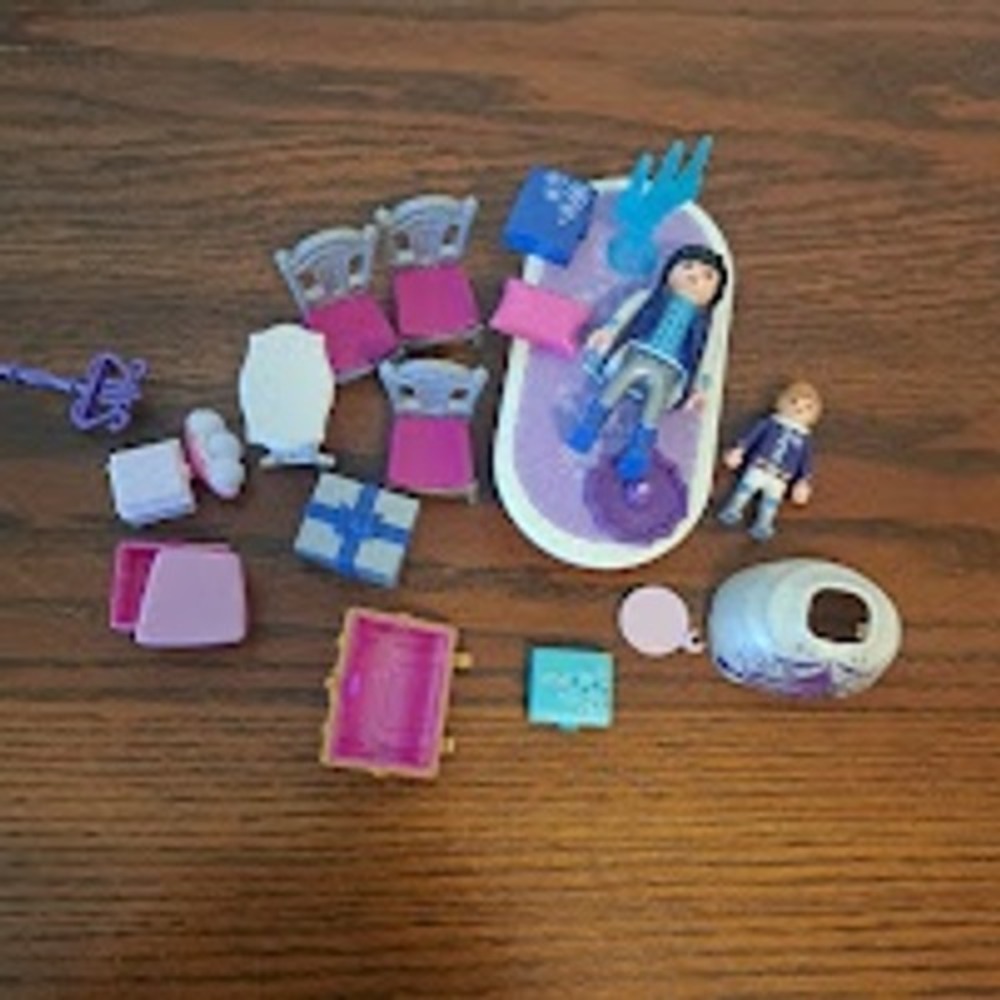 Playmobil Magic Winter Princess Ice Castle Figures Furniture Lot 9350 9353